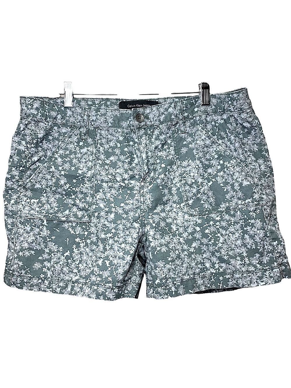 Calvin Klein Floral Denim High Waist Shorts Sz 14 Green Gray Boho Bermuda Jeans